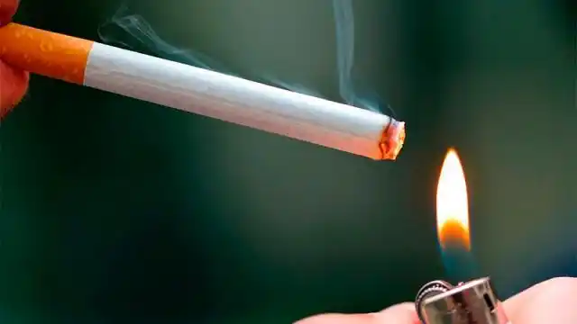 Consumía alcohol etílico y sufrió graves quemaduras al prender un cigarrillo
