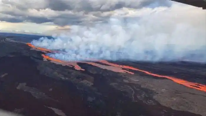 El volcán más grande del mundo entró en erupción