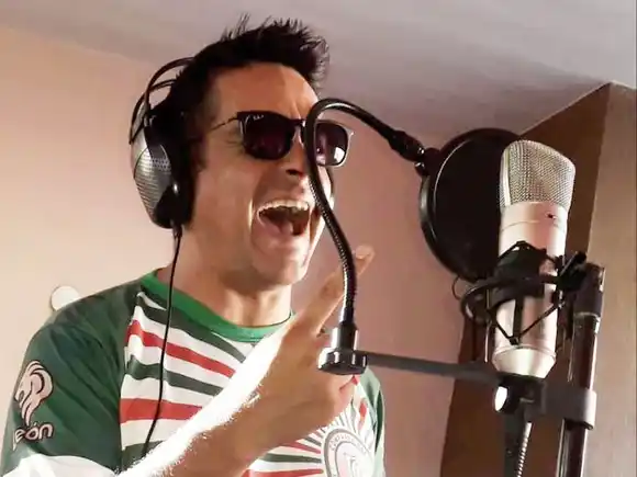 Comparsa Ráfaga define su Samba Enredo 2026 en La Bianca