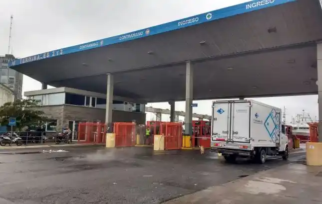 Mar del Plata: trabajadores levantan bloqueo del puerto