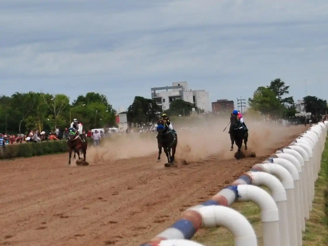 El hipódromo vuelve a abrir sus puertas para la cuarta jornada del año