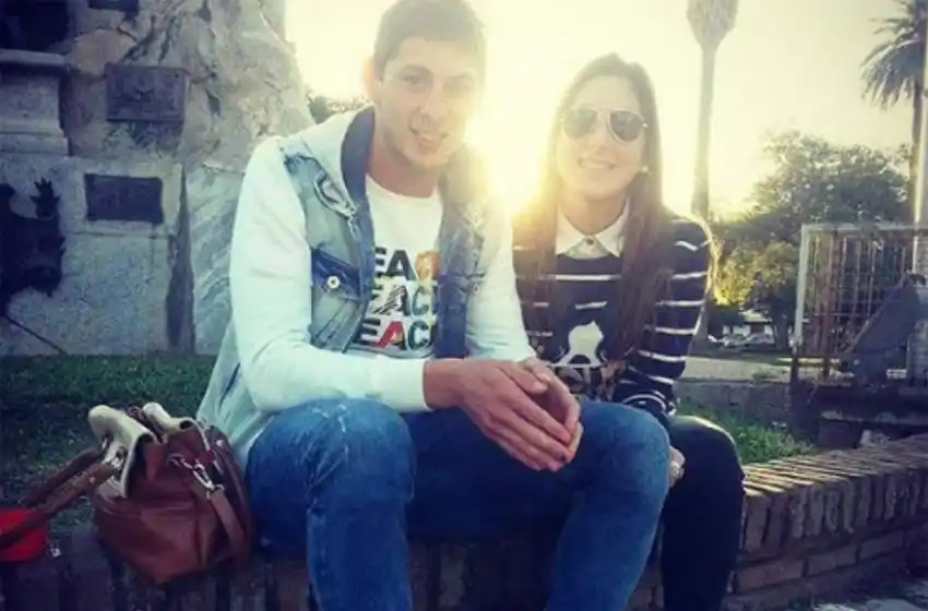 La emotiva despedida de la hermana de Emiliano Sala con la frase de una canción de Abel Pintos