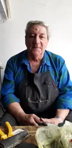 Héctor Acosta, "Ruso" el zapatero