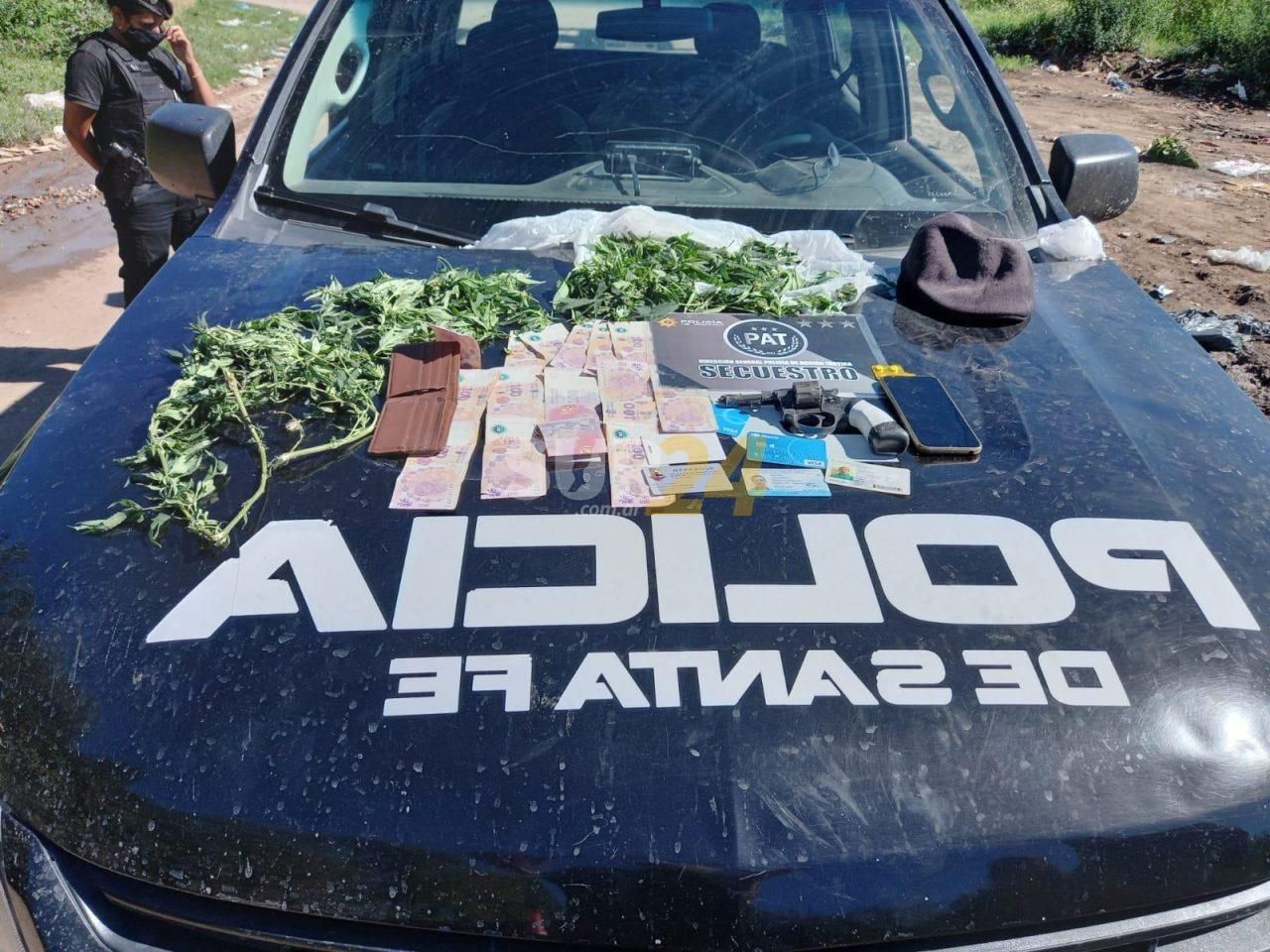 Cayó un sujeto armado en Neuquén y las vías