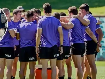 El seleccionado argentino ya entrena en tierra sudafricana.Foto:UAR