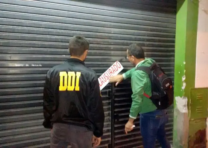 Pasó enero y hay comercios sin habilitar en la Villa Díaz Vélez