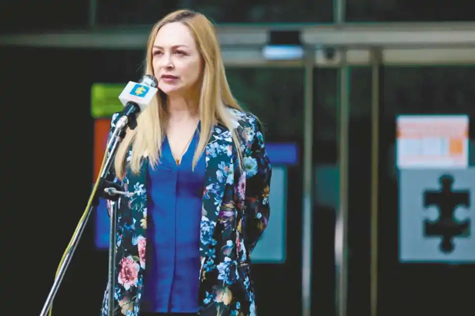 Por nexos con mafiosos capturan a la fiscal Mónica Valencia de Medellín