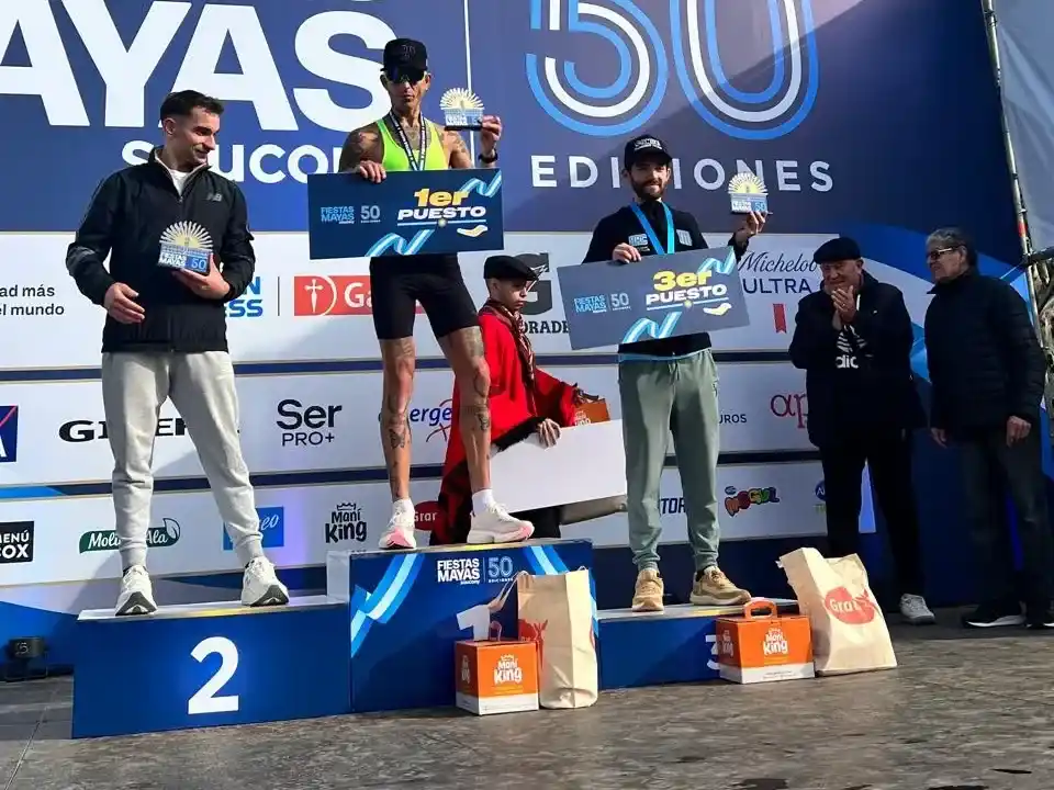 Cisneros completó la prueba con un tiempo de 33 minutos y 5 segundos.