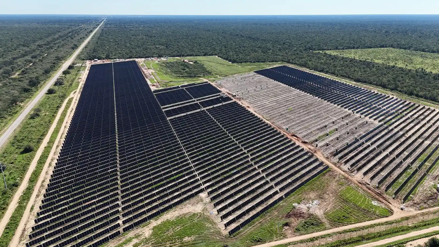 Avanza la instalación de paneles solares en Ingeniero Juárez
