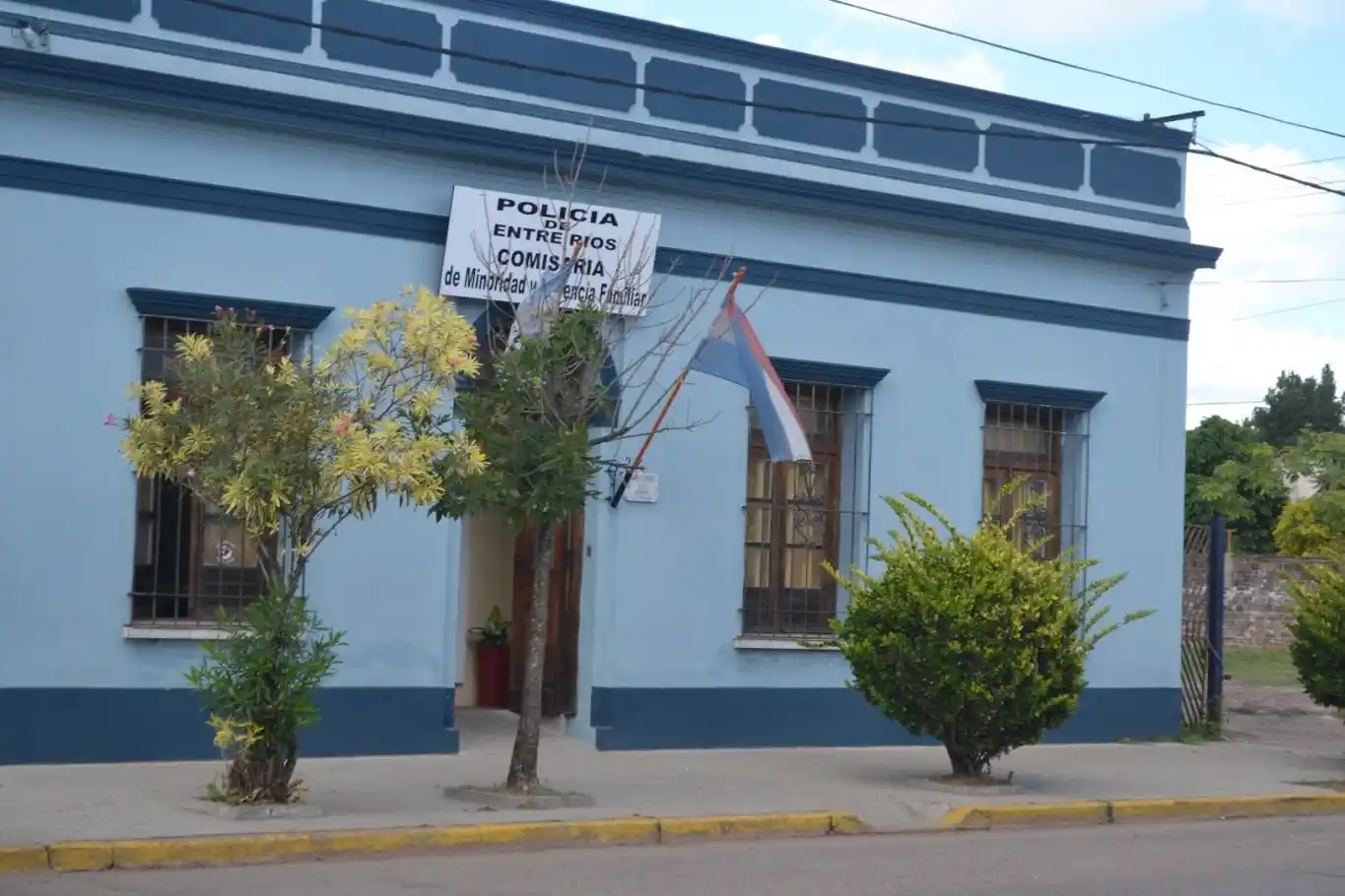 Una mujer agredió a otra en la calle y le provocó lesiones en las costillas