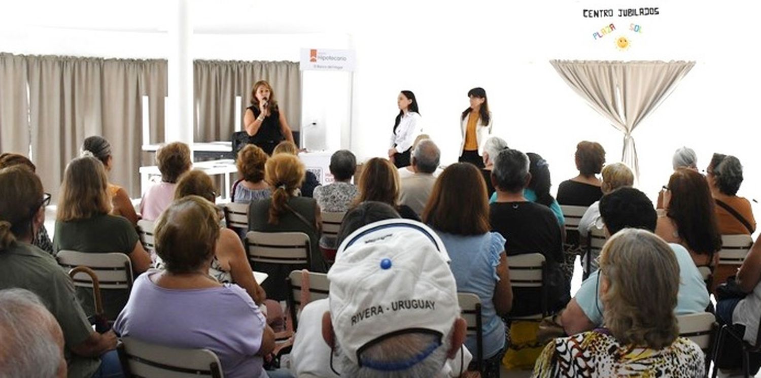 Se realizó un taller de inclusión financiera para la tercera edad