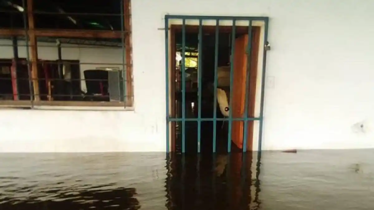 ¡DAMNIFICADOS DE LAS TEJERÍAS TRASLADADOS! Lluvias dejan más de 600 afectados en Anzoátegui