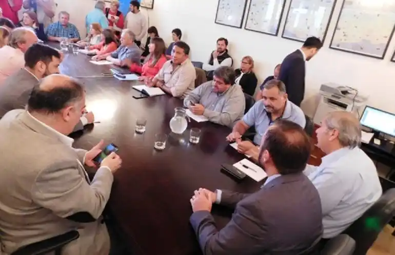 ATE y UPCN rechazaron la nueva oferta salarial del gobierno provincial