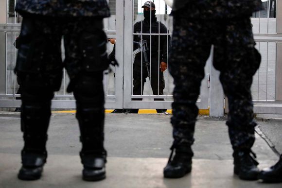 Jefe del Sebin en Vargas detenido por tráfico de drogas a las islas del Caribe