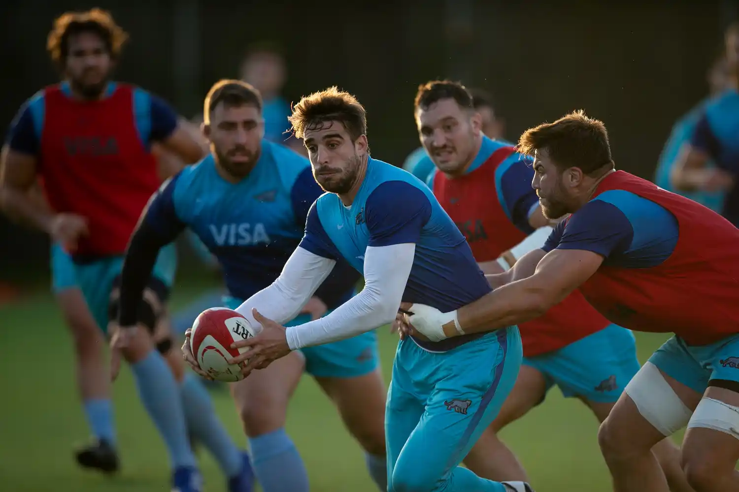 Los Pumas volvieron a entrenarse en Cardiff.
