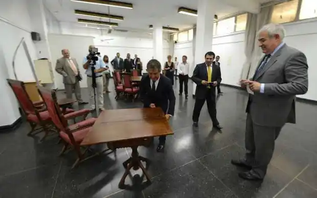 "Es una reparación más y una vergüenza menos"