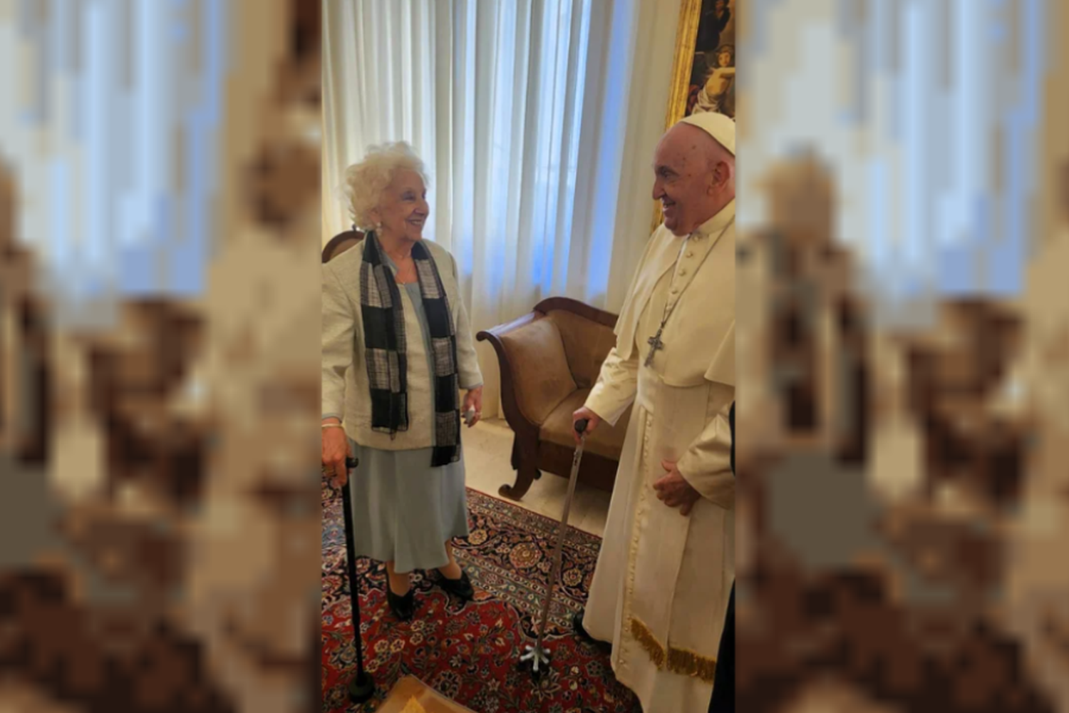 El papa Francisco recibió a Estela de Carlotto en el Vaticano