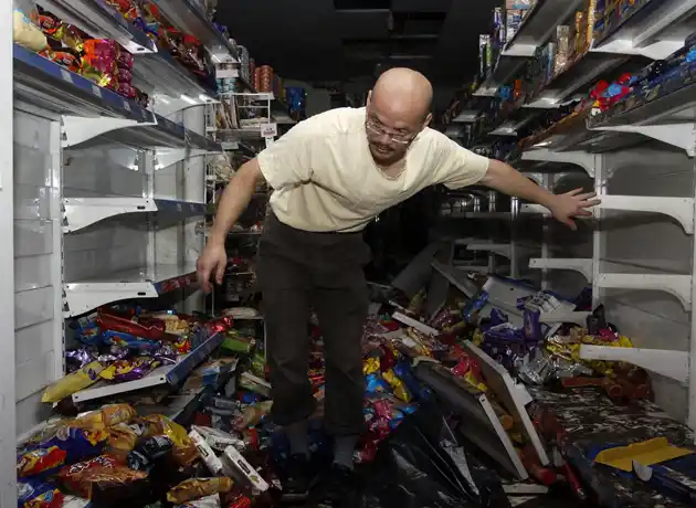 Temporal en La Plata: Más de 1244 comercios inundados