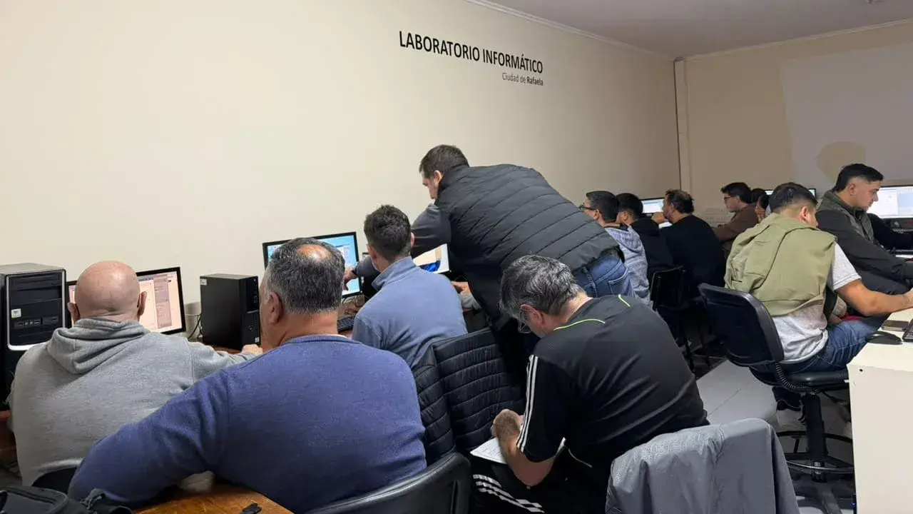 Rafaela impulsa la formación en energías renovables para ampliar las oportunidades de empleo verde