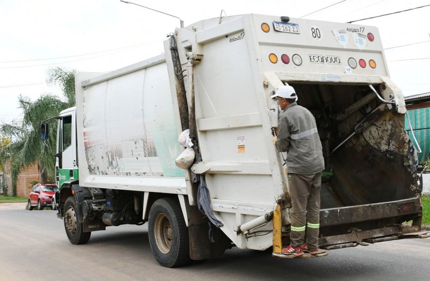 El jueves 13 no se realizará el servicio de recolección de residuos domiciliarios