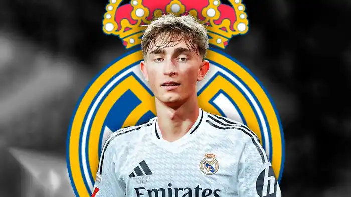 Dean Huijsen-Real Madrid - Interna 2