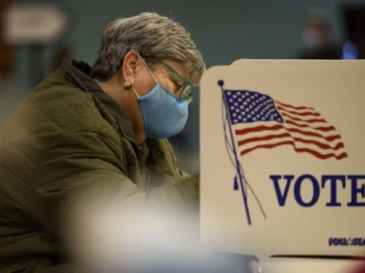 Estados Unidos despierta sin un ganador claro de las presidenciales y con un puñado de estados sin definir