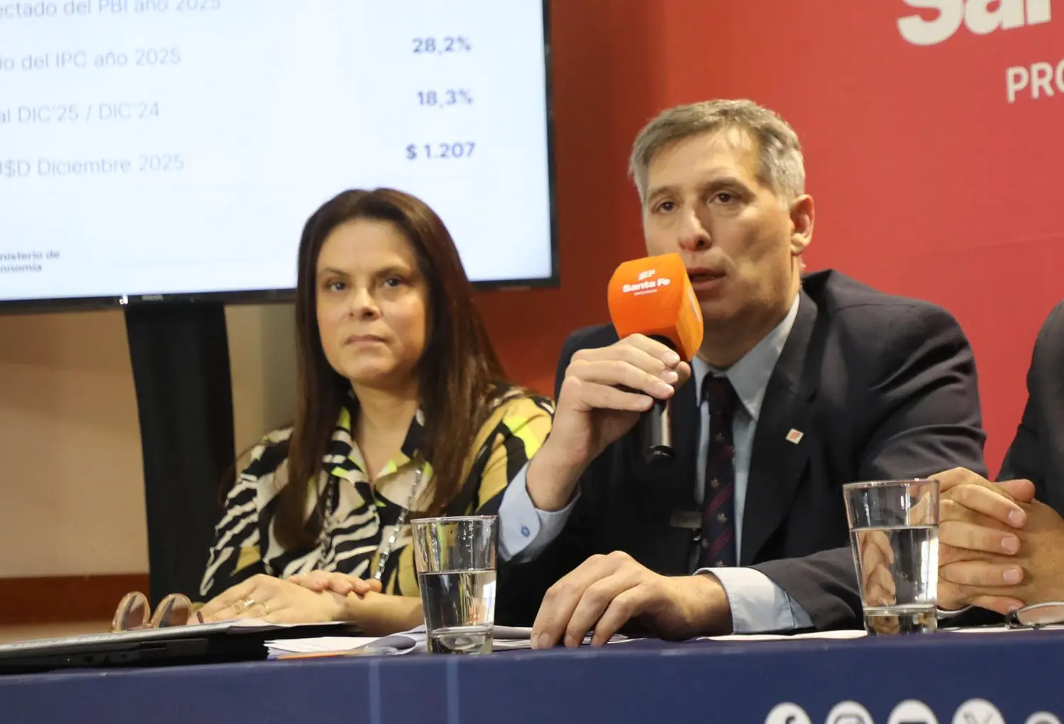 Olivares y Etchevarría, brindaron precisiones sobre la deuda que obras sociales y prepagas mantienen con el sistema de salud provincial