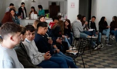 Concepción del Uruguay presenta la 2° fase del programa para acompañar a los jóvenes en su transición educativa y laboral