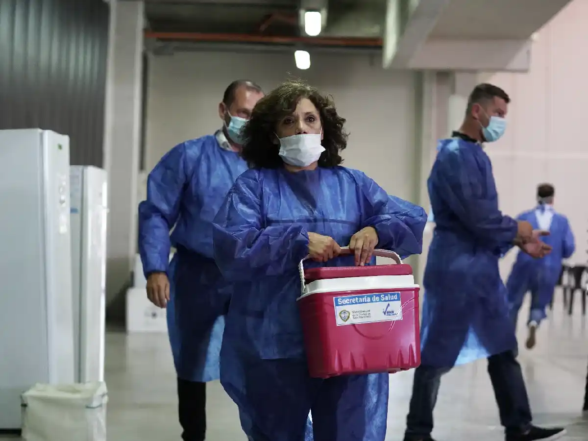  San Francisco: llega un nuevo lote de AstraZeneca y en las próximas horas se retomará la vacunación