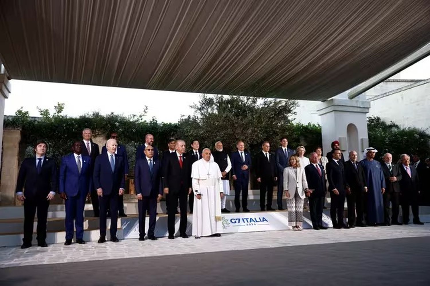 El Papa advirtió al G7 del uso de la IA en las guerras