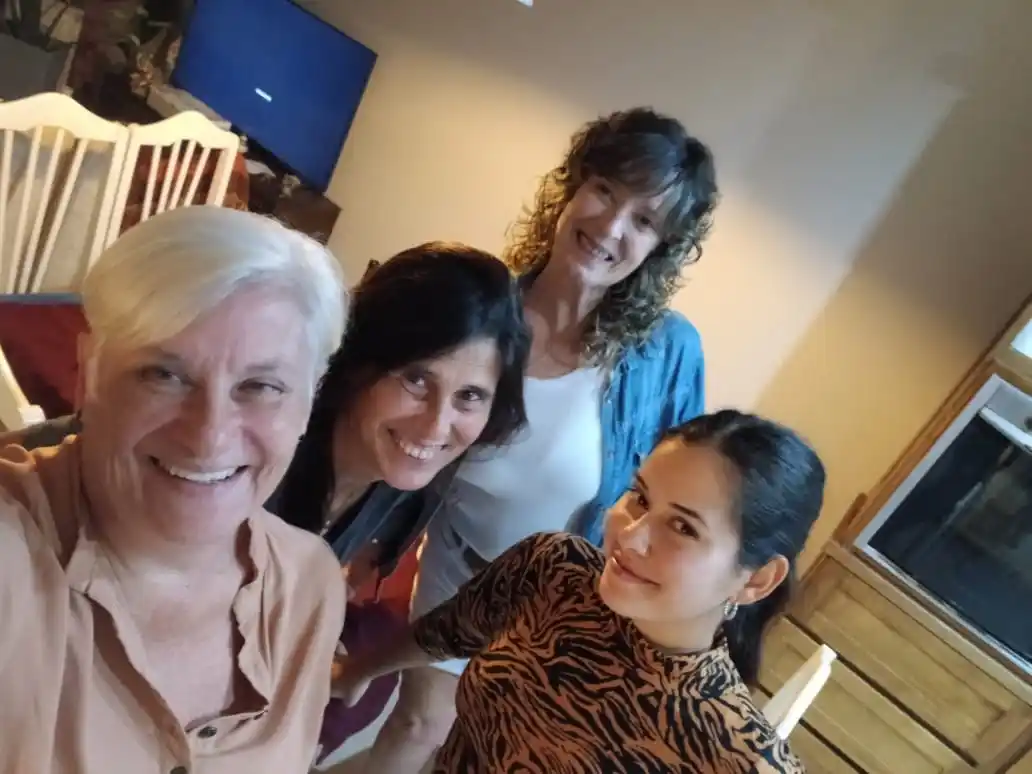 Soledad Ruza y algunas de sus muchas amigas-