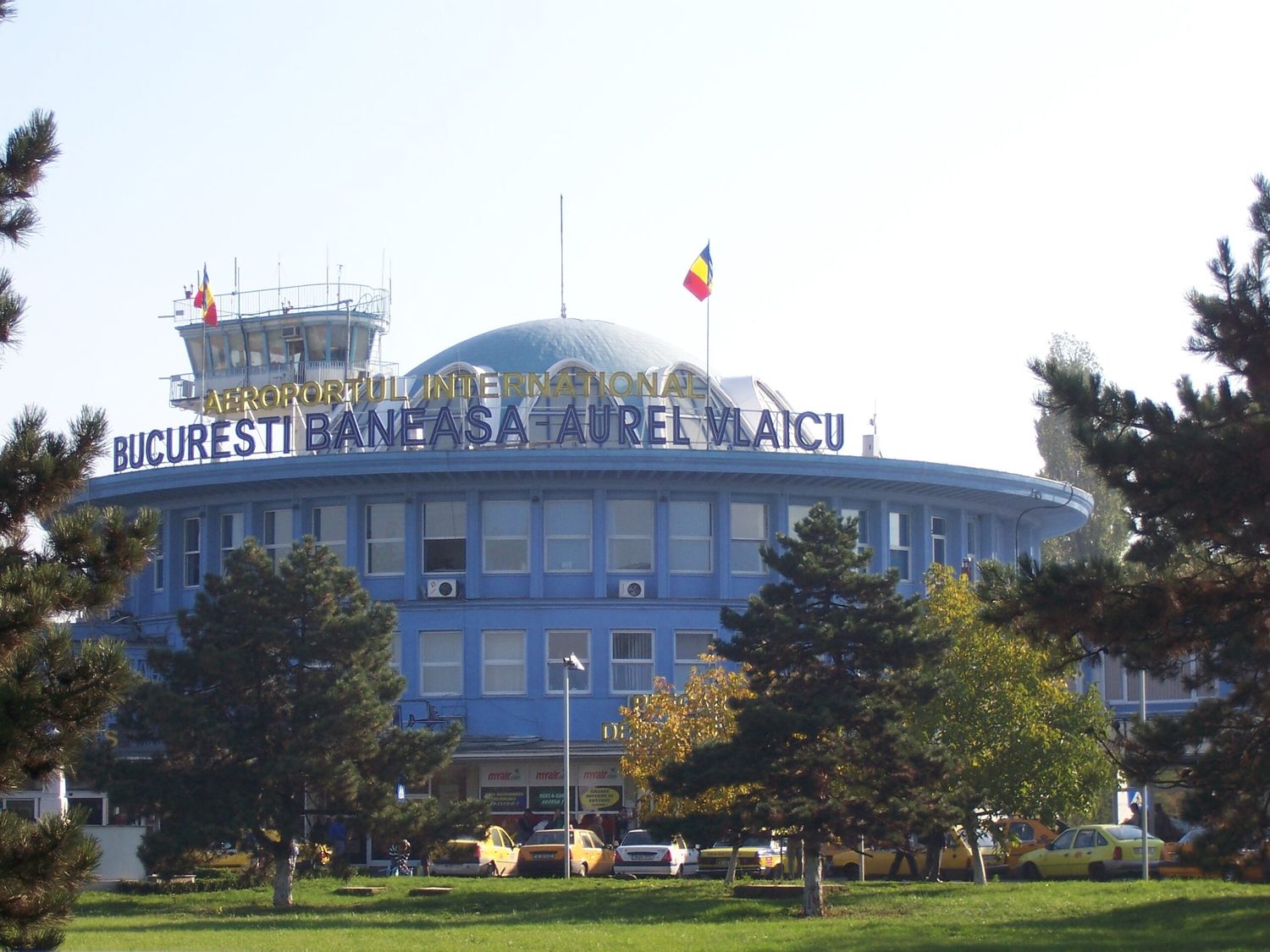 Bucharest Băneasa Airport set to reopen in August, says director