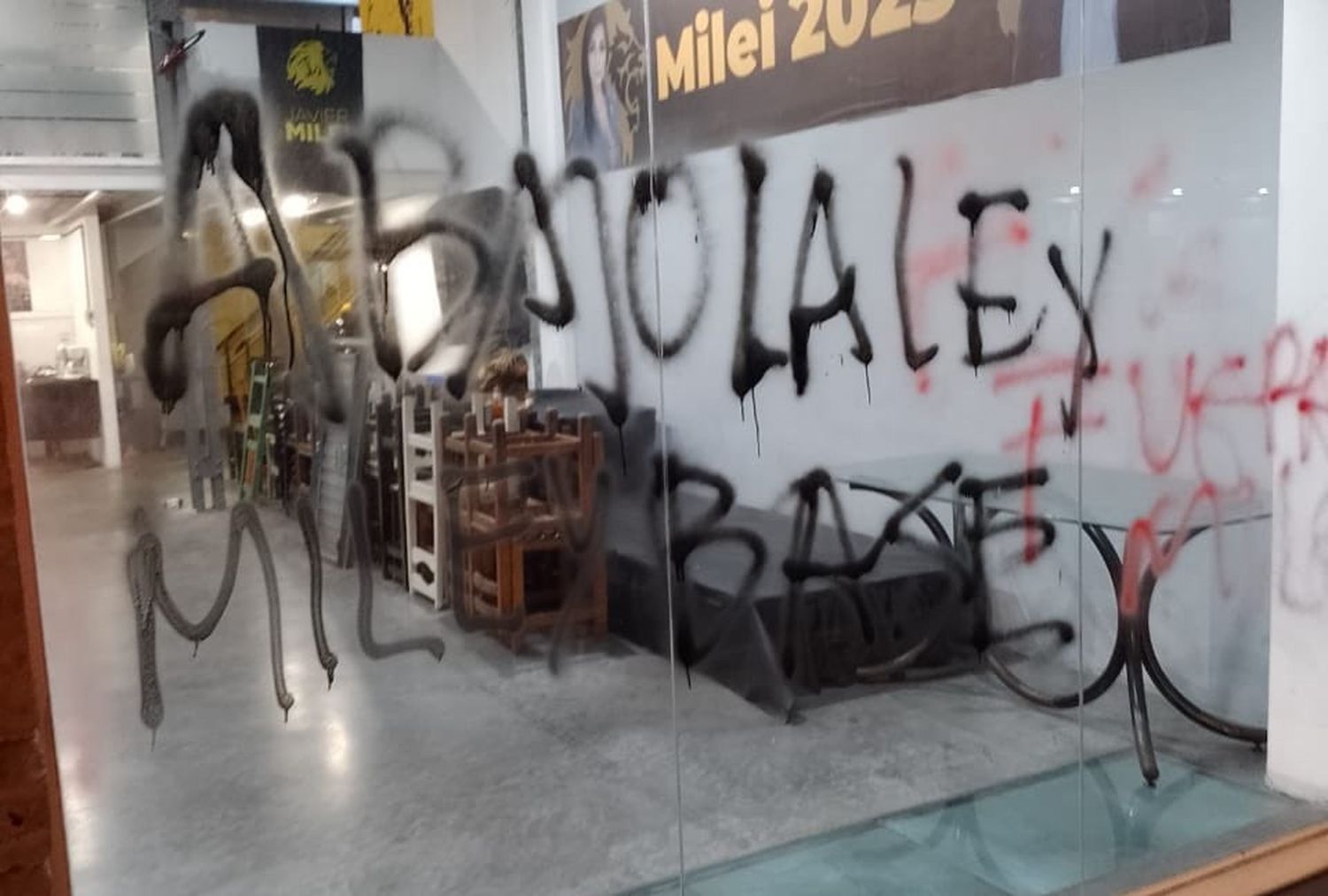 Vandalizaron por quinta vez en el año el local de Milei en Mar del Plata