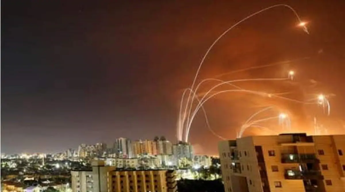 ¡LANZADOS DESDE YEMEN, LÍBANO E IRÁN! LLUEVEN DRONES Y MISILES sobre Israel este #13Abr