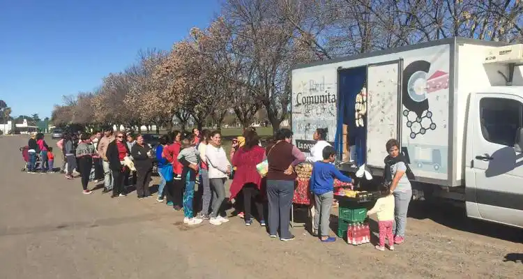 Camiones con mercadería para “todos y todas” compiten de manera desleal con el comercio local