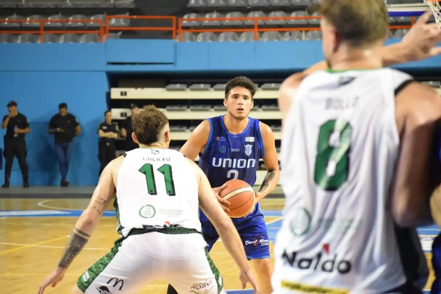 Unión sigue ganando y se aleja del fondo