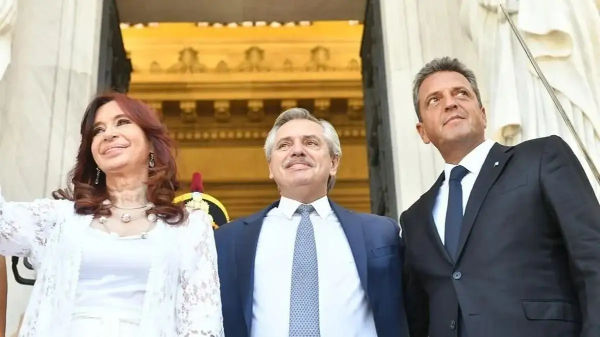 El acto que podría unir a los tres principales referentes del frente oficialista se celebra el domingo