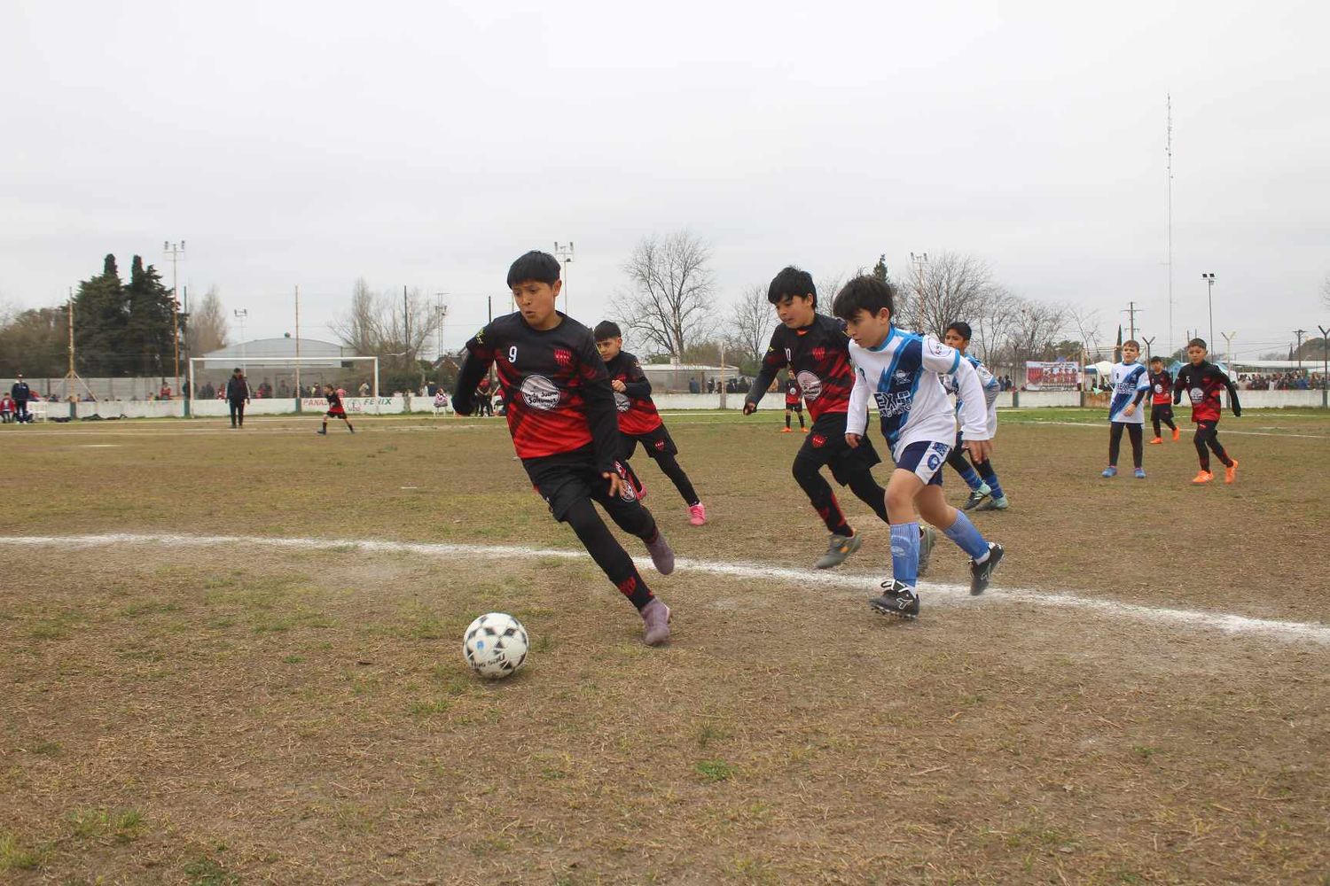 Está llegando a su etapa final el Torneo de Fútbol Infantil en Centro Bancario Gualeguay.