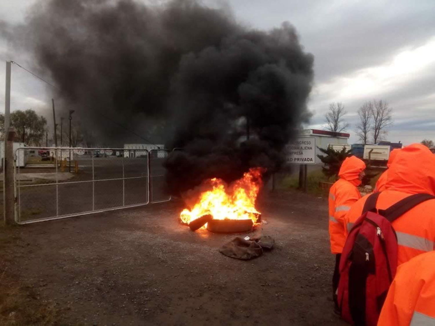 Crisis en Chacabuco: Cerraron tres empresas y decenas de trabajadores quedan en la calle