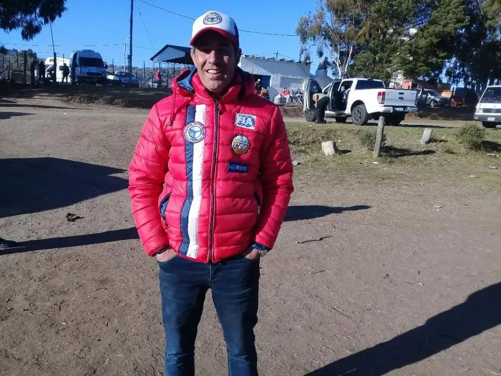  Reunión de APAC con  el Tandil Auto Club