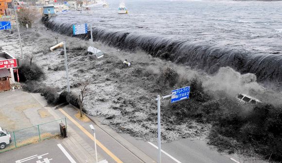 Sismo de magnitud 7.5 sacudió Chile y hay alerta de tusnami, el sur argentino en alerta