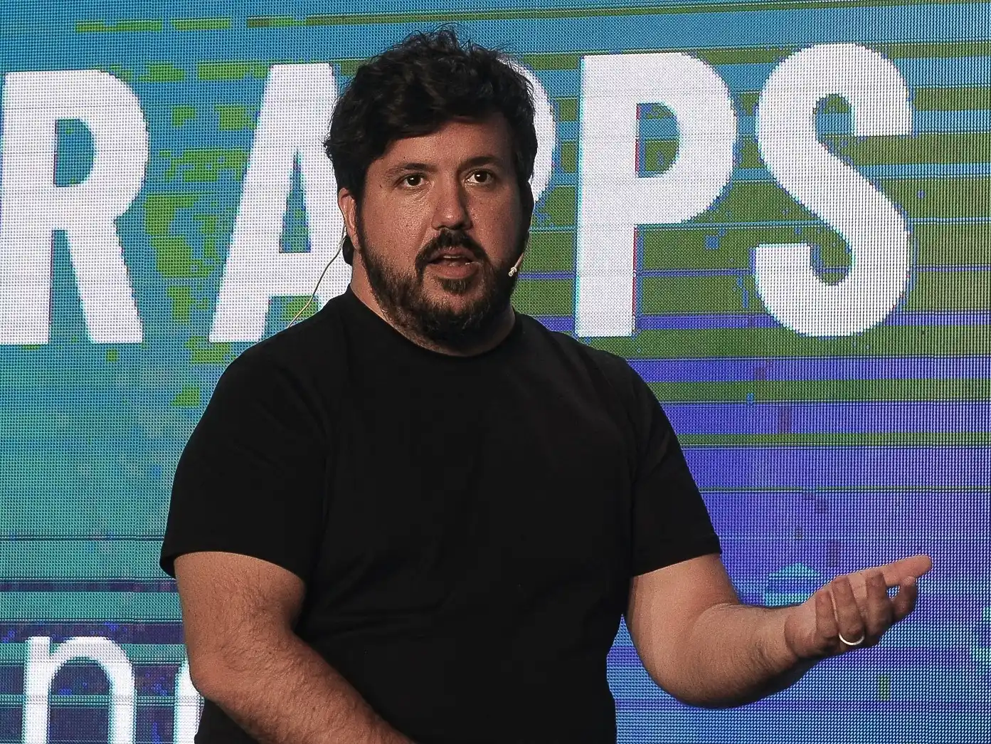 Manuel Beaudroit sobre la criptomoneda que promocionó Milei: "Le habíamos advertido que podría ser un estafa"