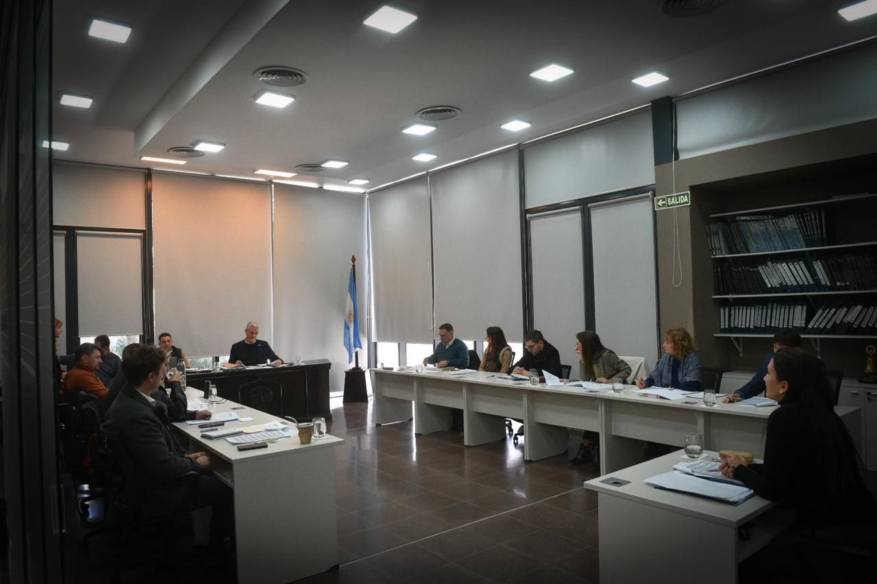 Ediles ratificaron el ajuste en los sueldos de funcionarios políticos