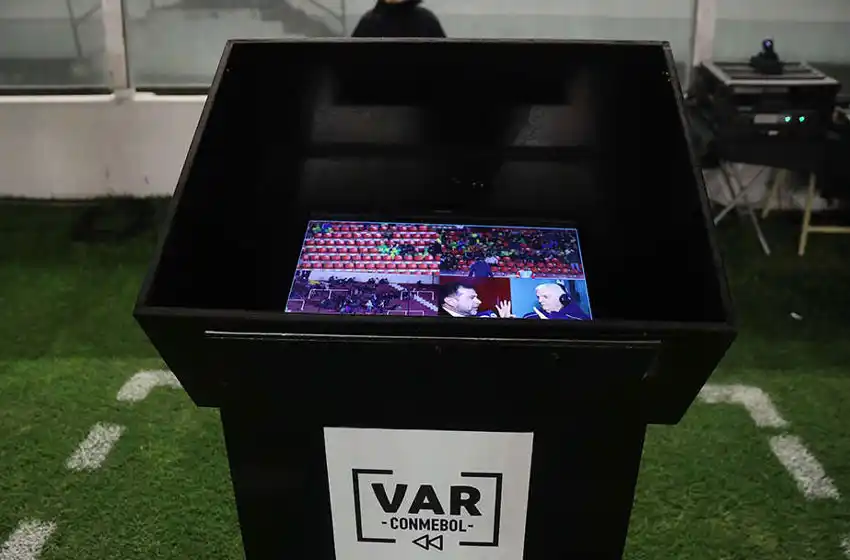 El VAR tiene fecha en el fútbol argentino