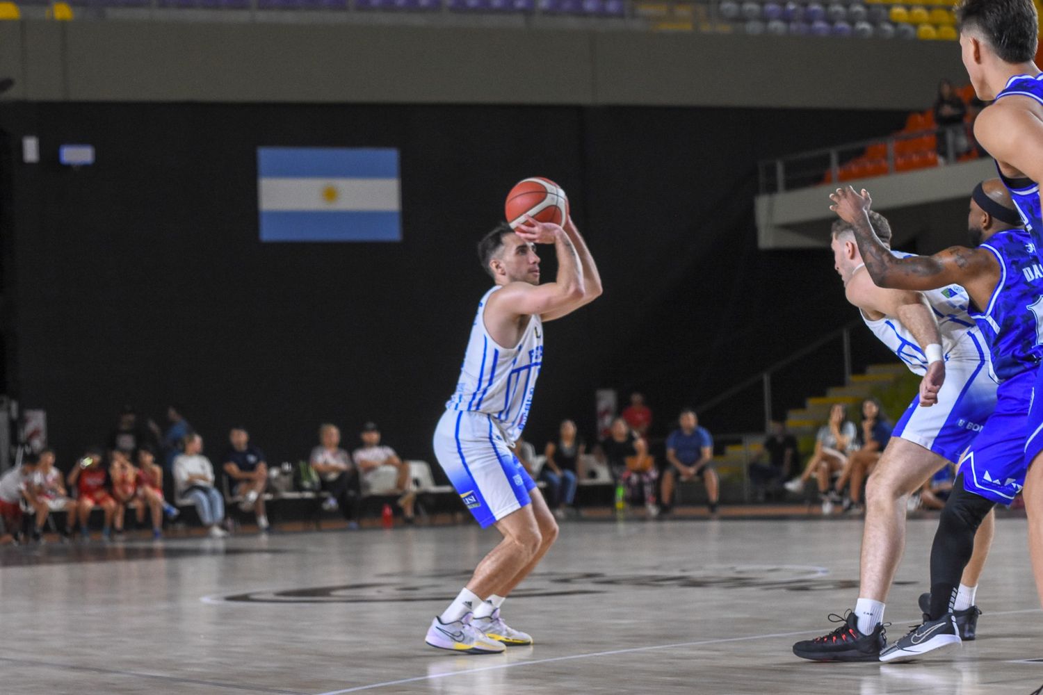 Riachuelo - Peñarol LNB - 4