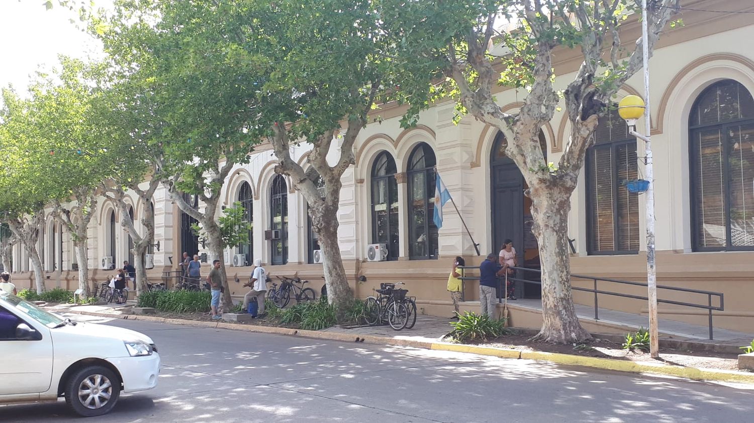 Las partes se reunieron en la Municipalidad. Foto: La Opinión.