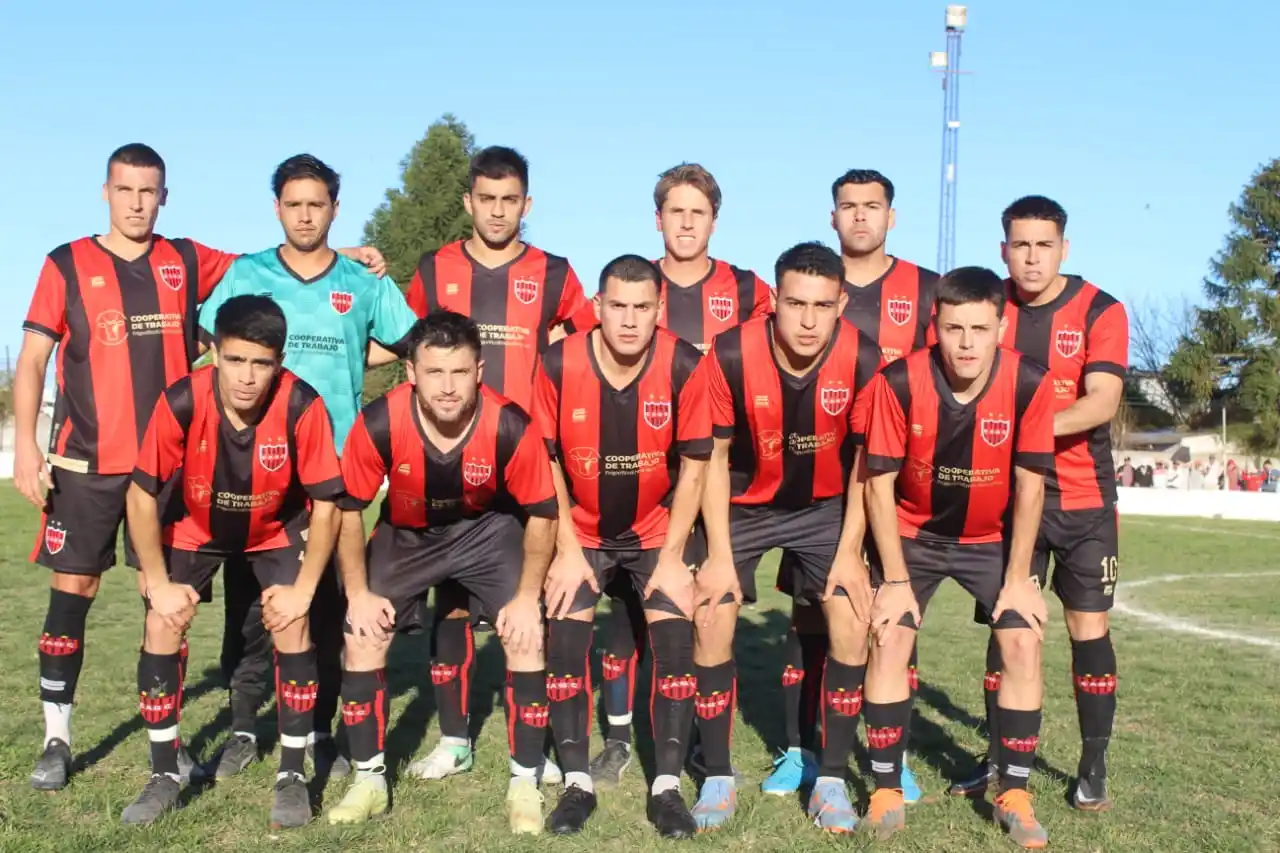 Gualeguay Central eliminó en la final del Repechaje al bicampeón Barrio Norte. La convocatoria de publico de los rojinegros fue espectacular y como es sabido, la número 12 de Libertad estará a pleno. Un partido como "para alquilar balcones".