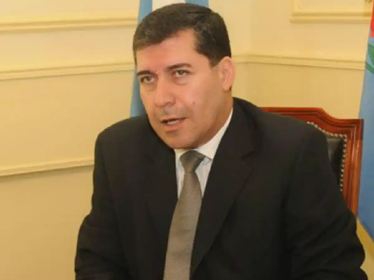 Fiebre reeleccionista: ya son dieciséis los gobernadores que se postulan para otro mandato