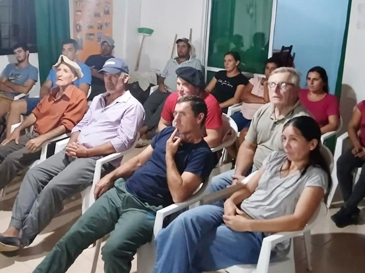 Capacitan sobre nuevas líneas de crédito para el sector ganadero