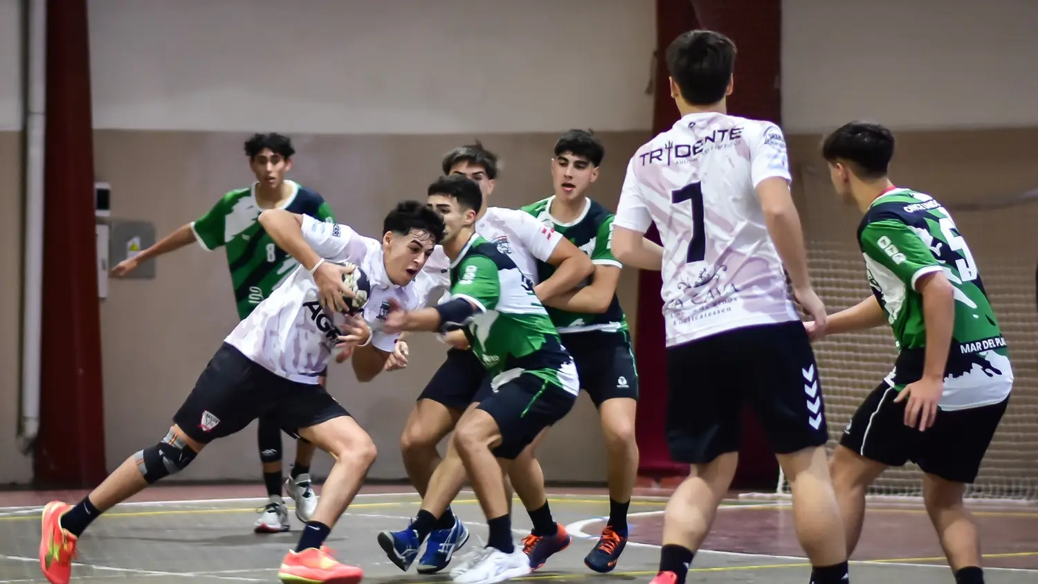 Foto de archivo. Alta Mira recibirá a Once Unidos en el segundo encuentro de semifinales